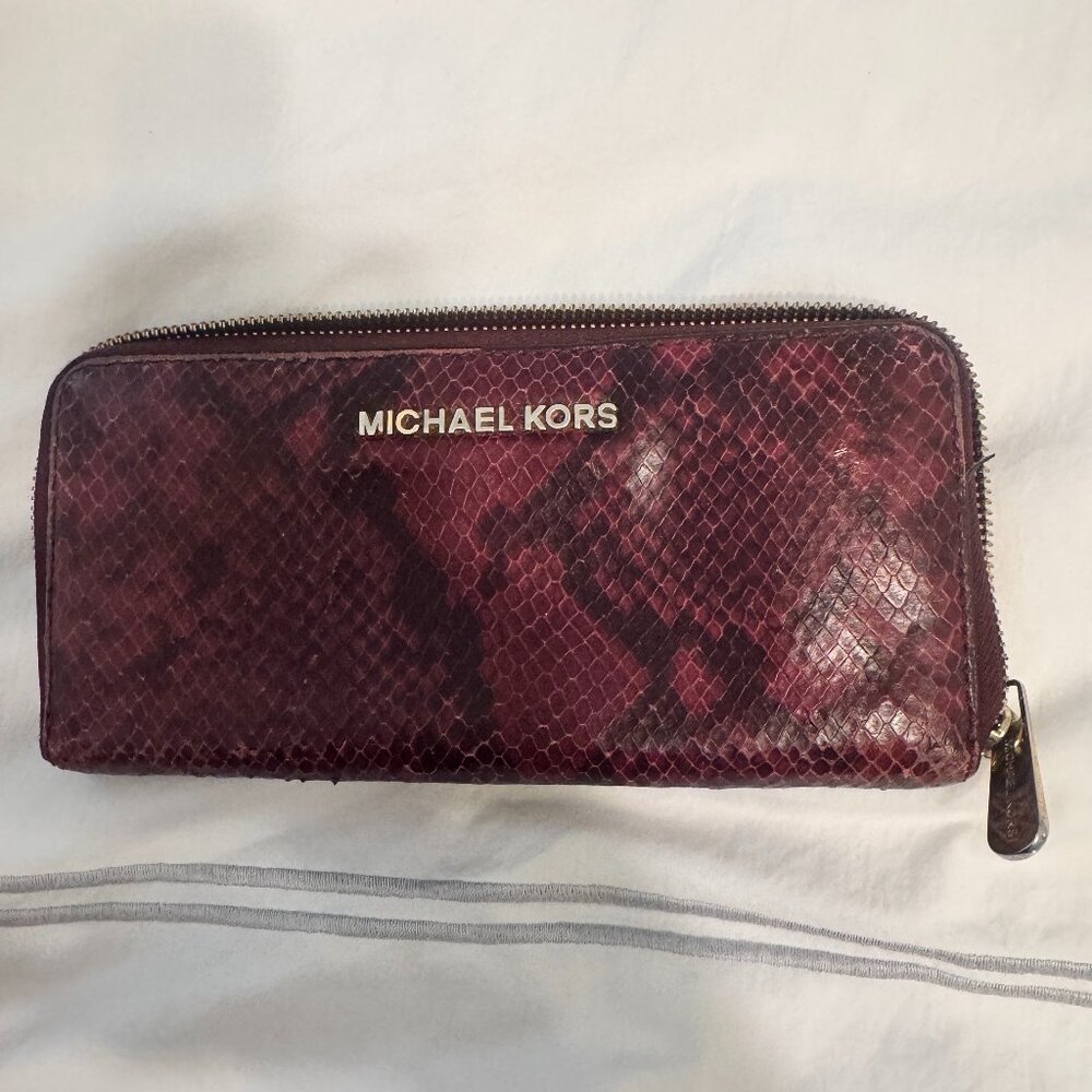 Michael Kors Crocodile Wallet